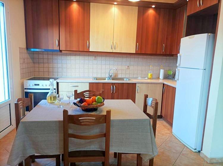Lourantos Bayside Apartments バティ エクステリア 写真
